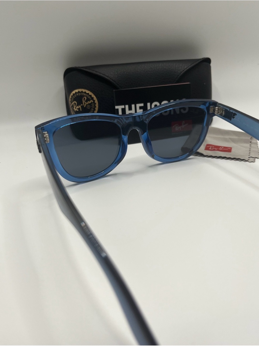 Ray-Ban Wayfarer Reverse R0502S Sunglasses - Picture 5 of 7